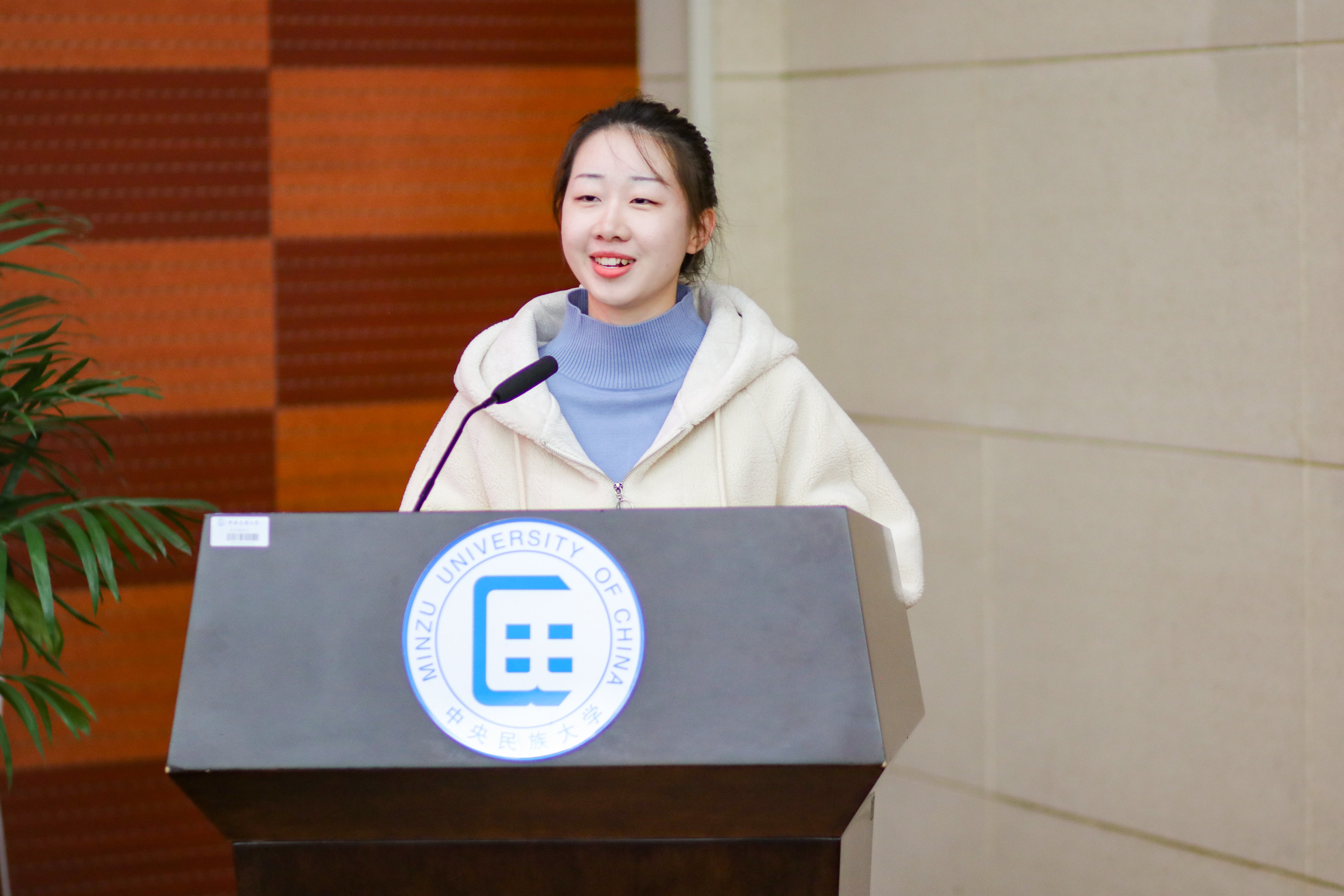 2021级新传专硕启航 江彩雯摄-34